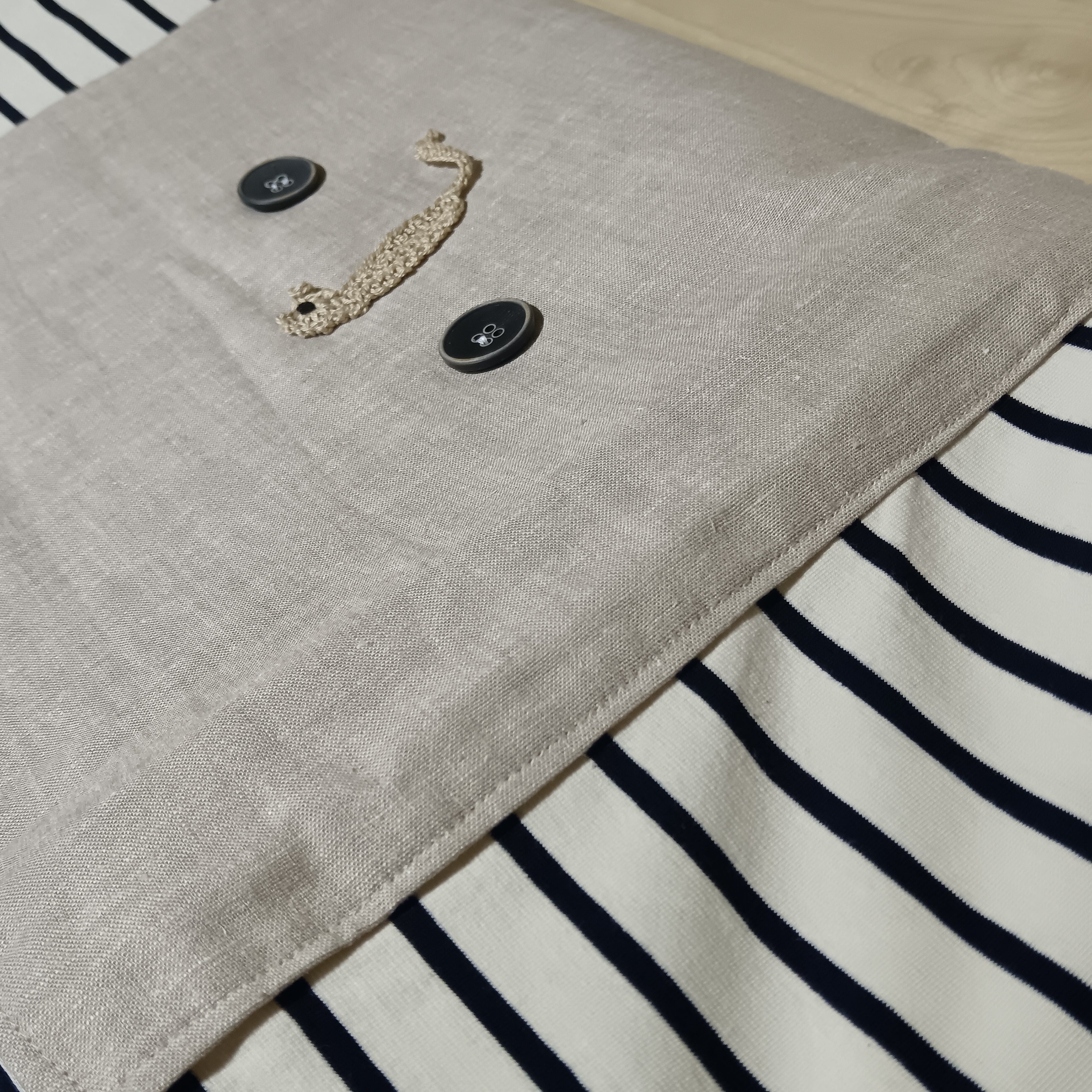 Copertina Gigi  HOPHOPLA' art.J236860 BEIGE