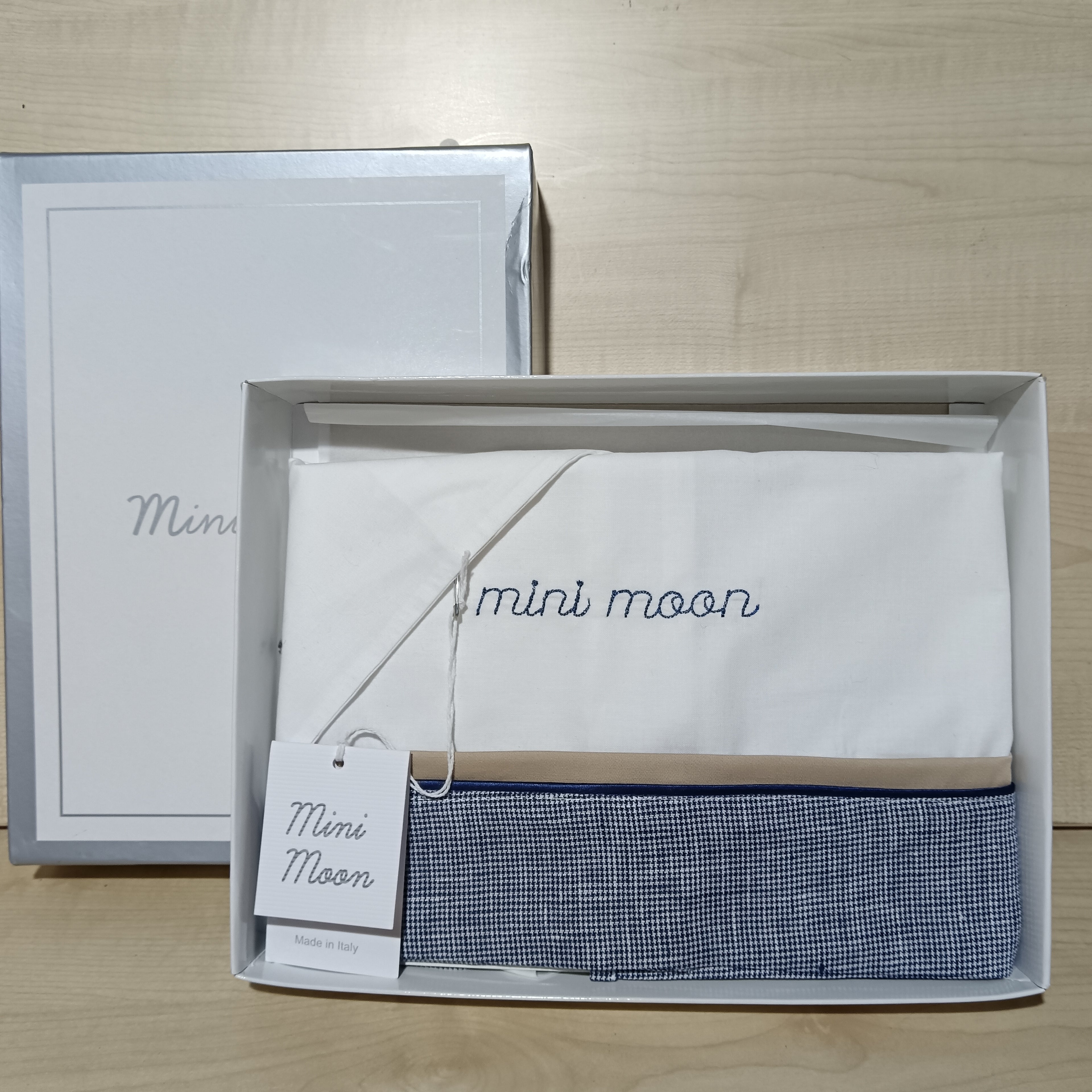 Lenzuola culla mini Moon      art.LEN142 colorazione unica made in Italy